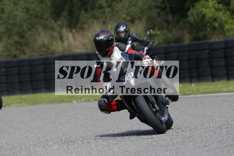 /Archiv-2025/42 07.08.2025 Peter Studer Girls Day ADR/Gruppe pink/74